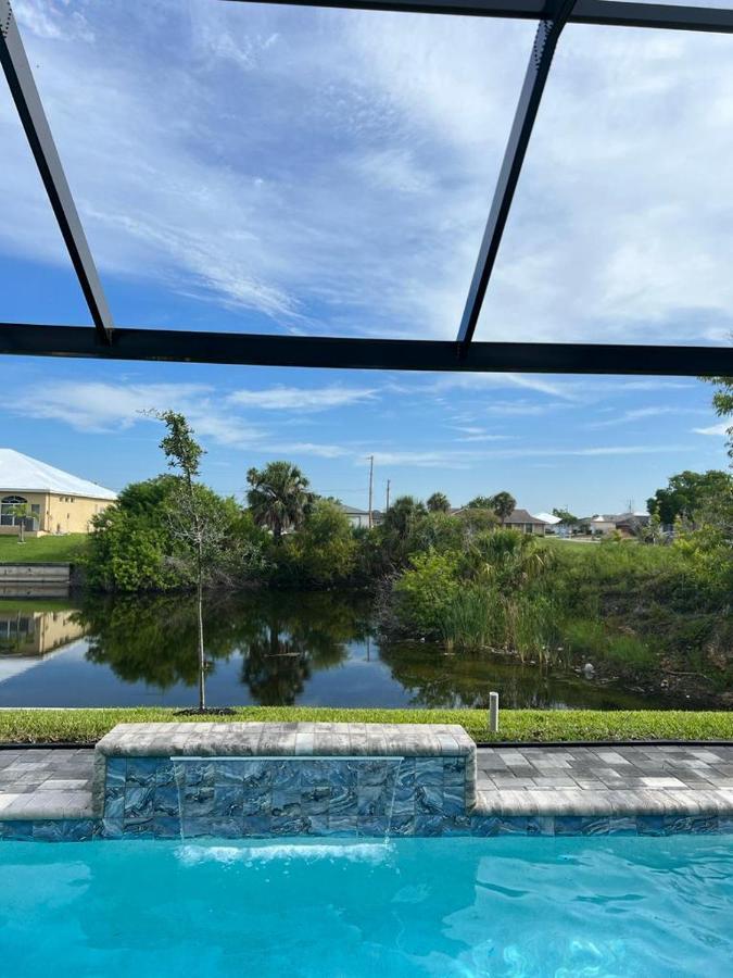 Newly Built Villa Ballerina With Heated Pool And Incredible View Into Beautiful Arrowheadcanal 케이프코럴 외부 사진